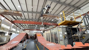  Zipperless Luggage with Wide Handle