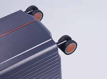 Dual 360° Spinner Wheels