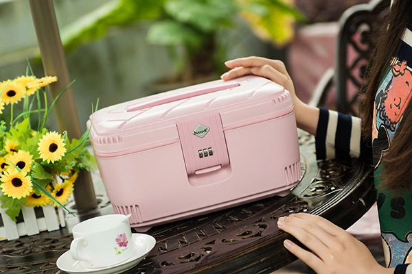 Makeup Suitcase/Cosmetic Cases