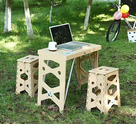 Foldable Plastic Tables & Stools