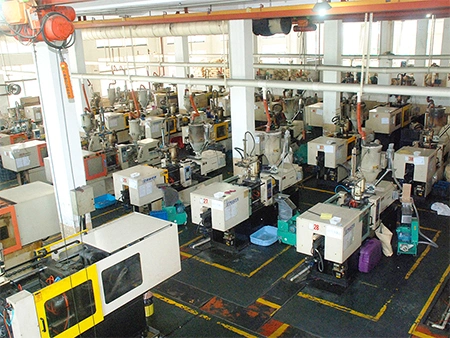 Injection Molding Workshop  (Luggage Components Production)