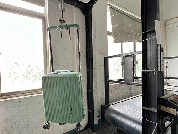 Luggage Handle System Test